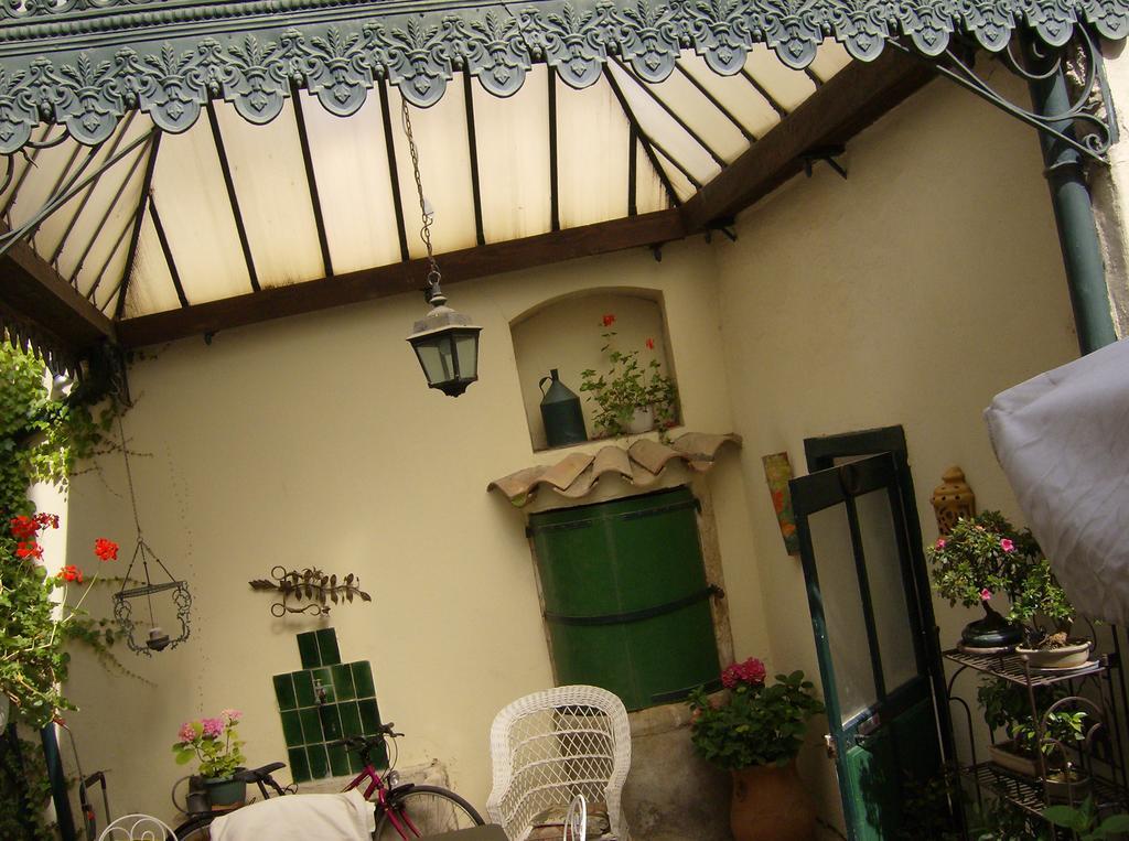 Anges Gardiens Villeneuve-lès-Béziers Buitenkant foto